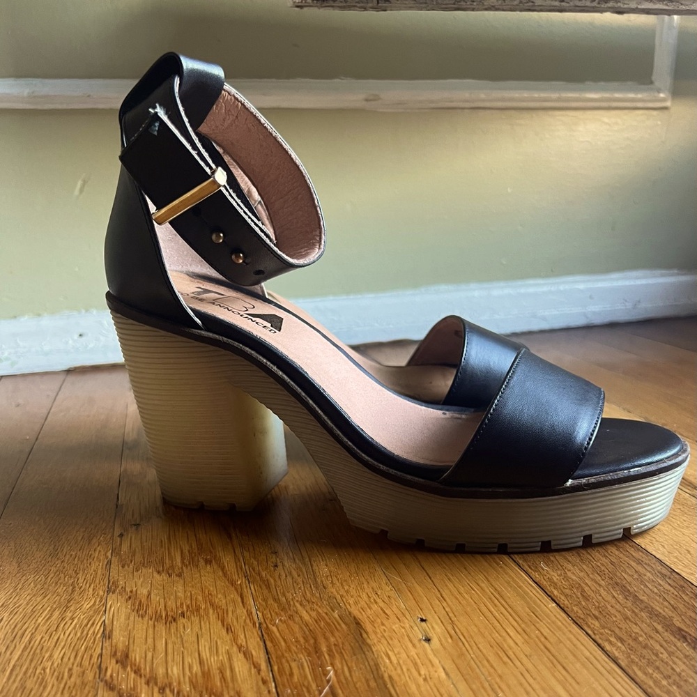 TBA rubber platform leather shoes sandals chunky 8